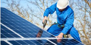 Installation Maintenance Panneaux Solaires Photovoltaïques à Montricoux